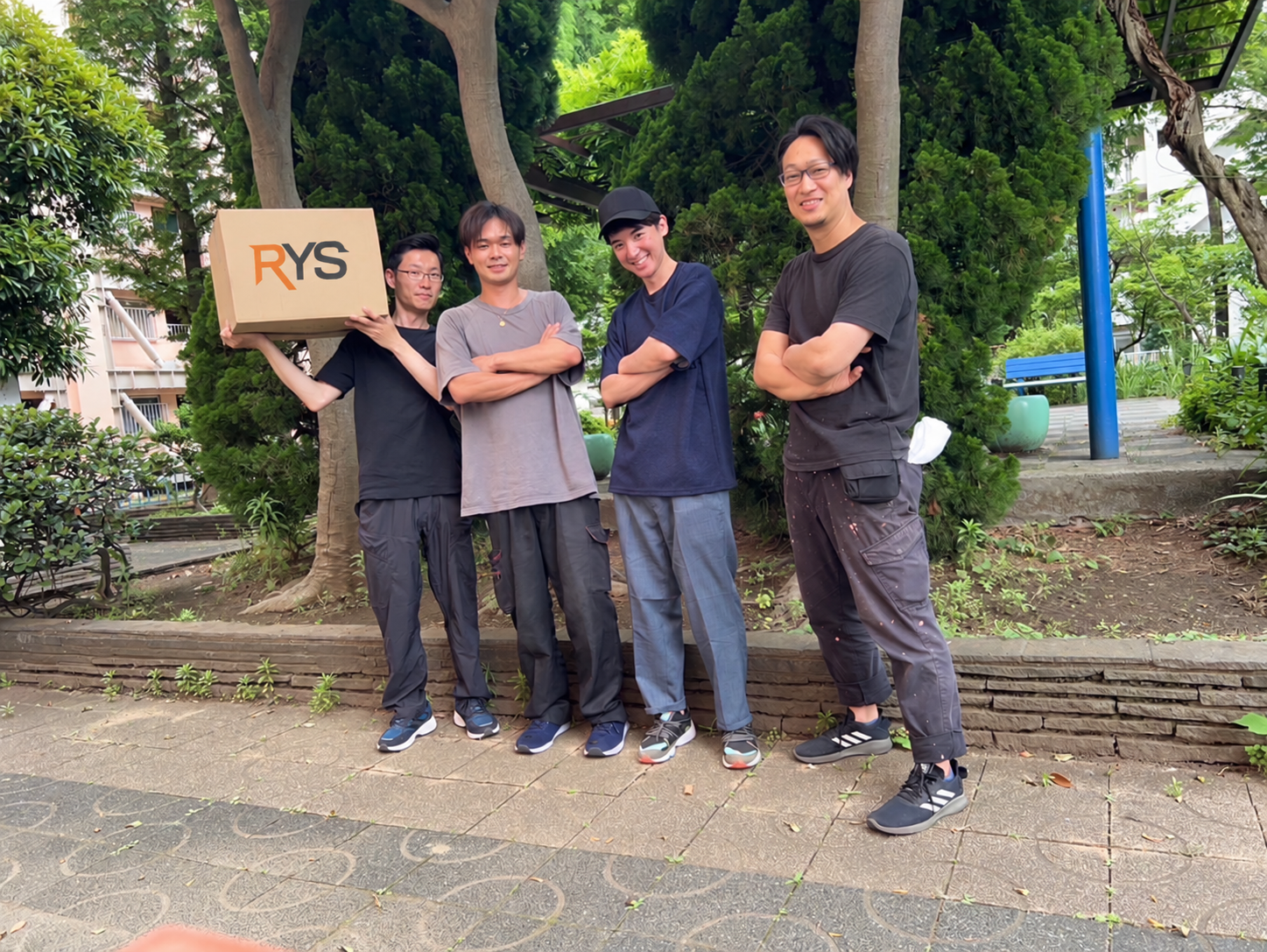 お客様へ丁寧にお届けする荷物